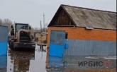 Полицейские показали, как помогают жителям подтопленных домов в Павлодарской области